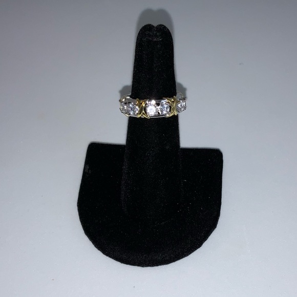 16 Stone Eternity Band - Picture 7 of 13